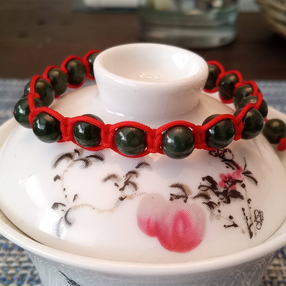 Burmese Jadeite Chinese Red String Bracelet - Picture 1 of 8